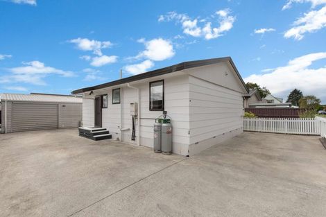 Photo of property in 4c Oak Avenue, Nawton, Hamilton, 3200