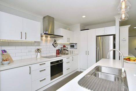 Photo of property in 30 Taiore Crescent, Marshland, Christchurch, 8083