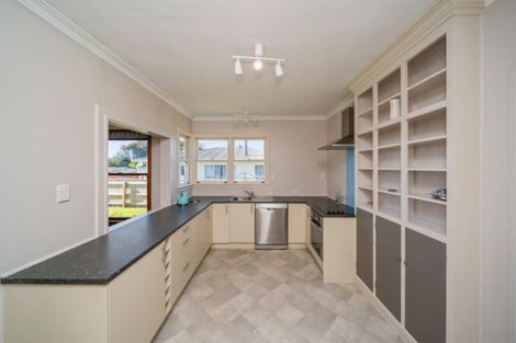 Photo of property in 10 Seyton Street, Stratford, 4332