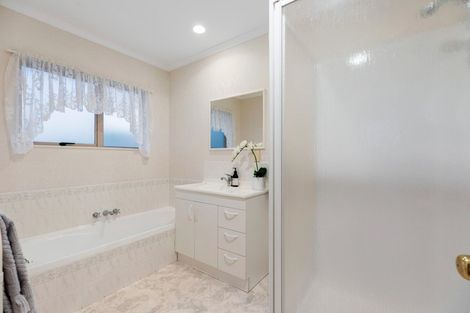 Photo of property in 60 Stephens Place, Hairini, Tauranga, 3112