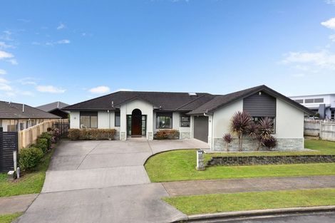 Photo of property in 16 Woodridge Drive, Flagstaff, Hamilton, 3210