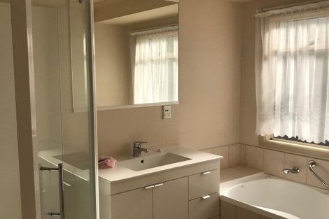 Photo of property in 9 Stableford Drive, Pyes Pa, Tauranga, 3112