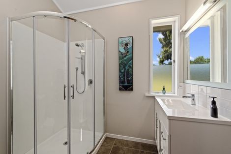 Photo of property in 1a Dysart Lane, Kumeu, 0891