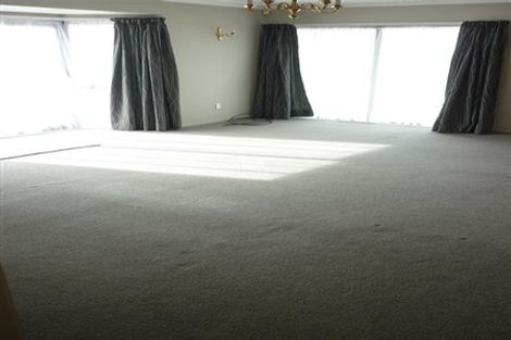 Photo of property in 17 Palomino Drive, Henderson, Auckland, 0612