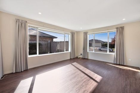 Photo of property in 5 Harakeke Way, Rangiora, 7400