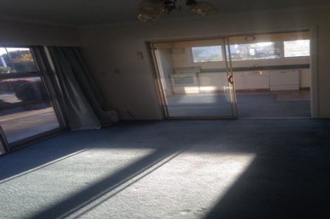 Photo of property in 1/77 Memorial Avenue, Ilam, Christchurch, 8053