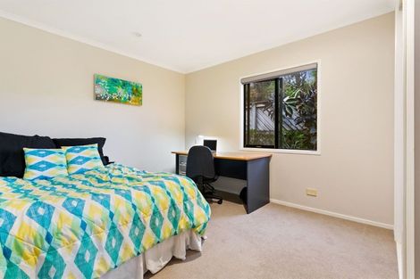 Photo of property in 24 Cinnabar Place, Westgate, Auckland, 0614