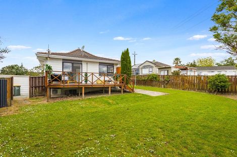 Photo of property in 66 Lynn Road, Bayview, Auckland, 0629