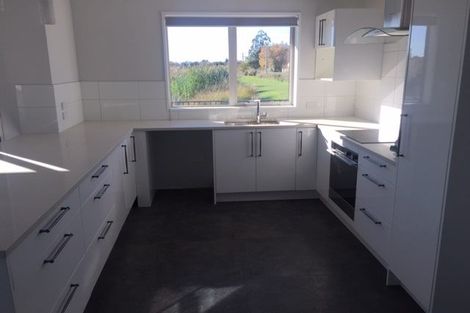 Photo of property in 122 Northbrook Road, Rangiora, 7400