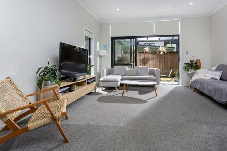 Photo of property in 2 Rarahu Road, Hobsonville, Auckland, 0616