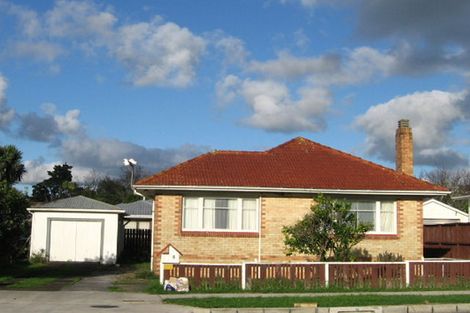 Photo of property in 2/131 Rangitoto Road, Papatoetoe, Auckland, 2025