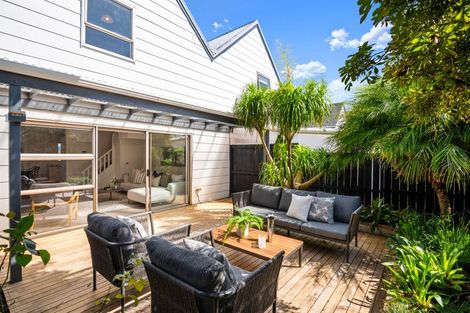 Photo of property in 6/7 Harlston Road, Mount Albert, Auckland, 1025