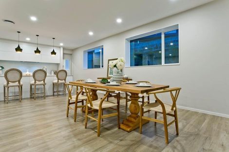 Photo of property in 6c Seaview Road, Milford, Auckland, 0620