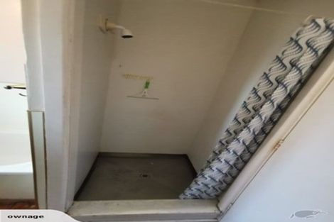 Photo of property in 300 Withells Road, Avonhead, Christchurch, 8042