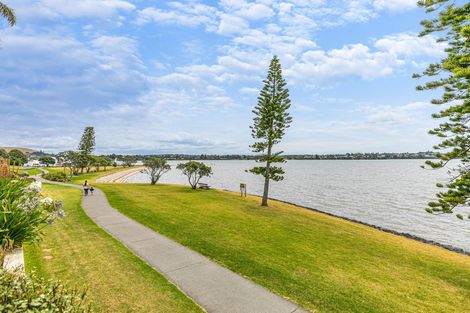 Photo of property in 44 Bramley Drive, Farm Cove, Auckland, 2012