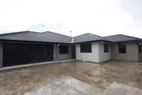 Photo of property in 17 Cleveland Heights, Kelvin Grove, Palmerston North, 4414