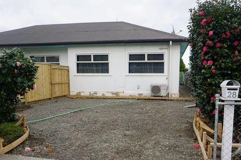 Photo of property in 28 Linton Street, Palmerston North, 4410