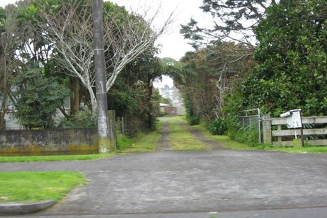 Photo of property in 28 Old South Road, Okato, 4335