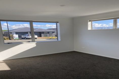 Photo of property in 5 Ash Lane, Omokoroa, 3114