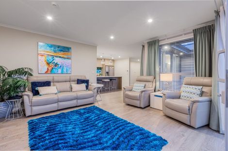 Photo of property in 5 Margaret Shields Avenue, Aotea, Porirua, 5024