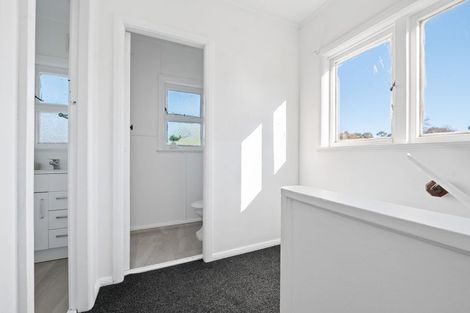 Photo of property in 15 Allenby Street, Bader, Hamilton, 3206