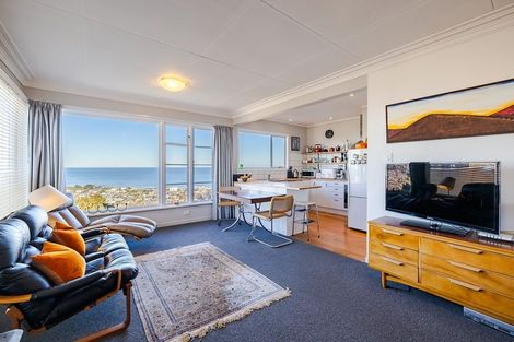 Photo of property in 151 Easther Crescent, Kew, Dunedin, 9012