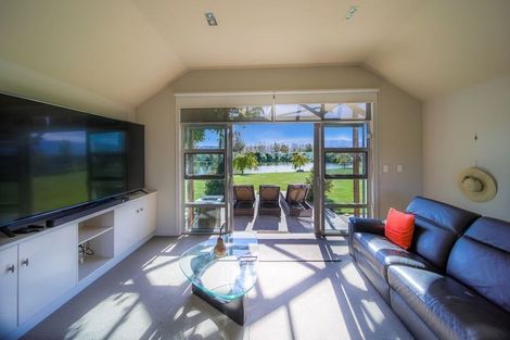 Photo of property in 275 Hillview Road, Alexandra, 9391