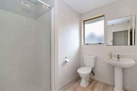 Photo of property in 1 Gazeley Avenue, Silverdale, Hamilton, 3216