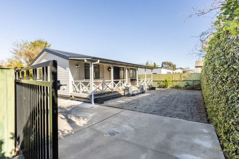 Photo of property in 72a Avondale Road, Taradale, Napier, 4112