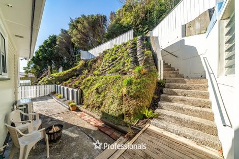 Photo of property in 61 Petrie Street, Wainuiomata, Lower Hutt, 5014