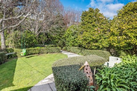 Photo of property in 17 Warwick Street, Wilton, Wellington, 6012