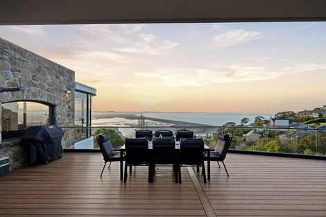 Photo of property in 15 Starwood Lane, Clifton, Christchurch, 8081