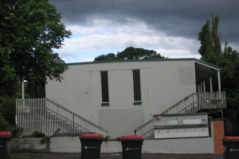 Photo of property in 69m Woodward Road, Mount Albert, Auckland, 1025