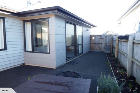 Photo of property in 3/63 Royal Crescent, Saint Kilda, Dunedin, 9012