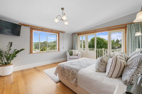 Photo of property in 72 Palmerston Road, Birkenhead, Auckland, 0626