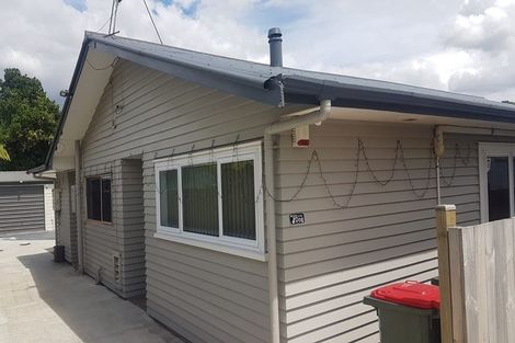 Photo of property in 33a Hamilton Road, Papatoetoe, Auckland, 2025