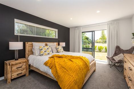 Photo of property in 5 Chilwell Place, Halswell, Christchurch, 8025