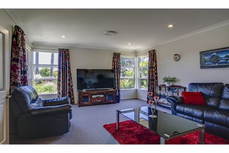 Photo of property in 100 Princes Street, Temuka, 7920