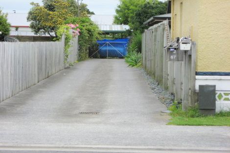 Photo of property in 2/87 Manuroa Road, Takanini, 2112