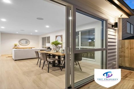 Photo of property in 17 Bushfield Drive, Flat Bush, Auckland, 2019