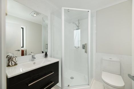 Photo of property in 24 Wiremu Street, Brookfield, Tauranga, 3110