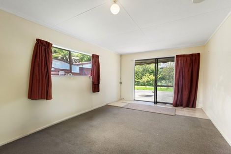 Photo of property in 124 Athenree Road, Athenree, Katikati, 3177