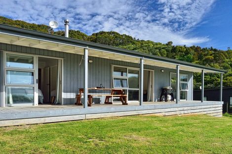 Photo of property in 9 Seaview Drive, Mahia, Nuhaka, 4198