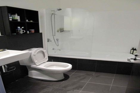 Photo of property in 4a/1 Hanson Street, Mount Cook, Wellington, 6021