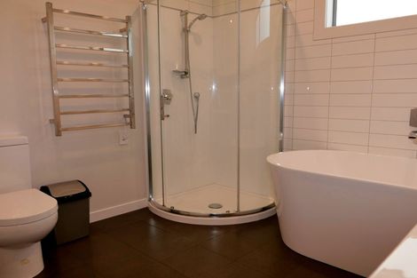 Photo of property in 90 Muri Road, Pukerua Bay, Porirua, 5026
