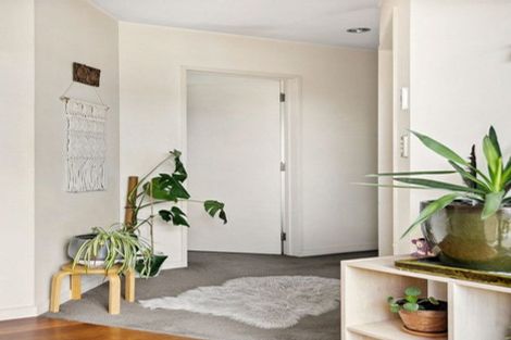 Photo of property in 30 Ash Avenue, Albert Town, Wanaka, 9305