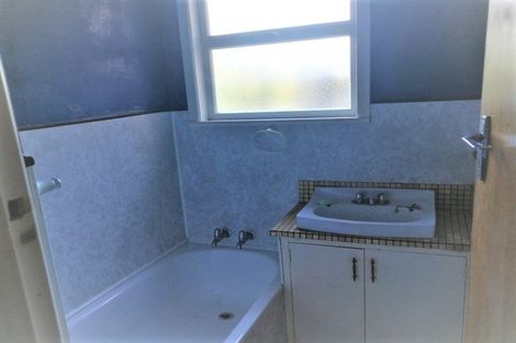 Photo of property in 23 Tawatawa Street, Long Bay, Auckland, 0630