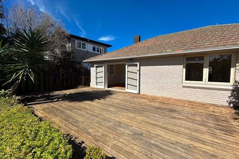 Photo of property in 27 Line Road, Glen Innes, Auckland, 1072