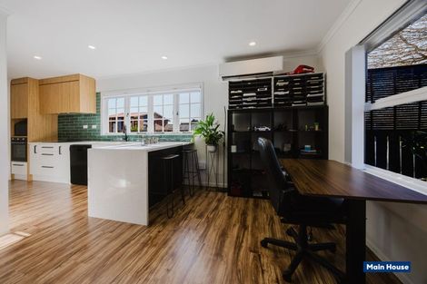 Photo of property in 1/22 Cosgrave Road, Papakura, 2110