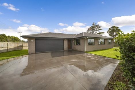 Photo of property in 213c Junction Road, Highlands Park, New Plymouth, 4371